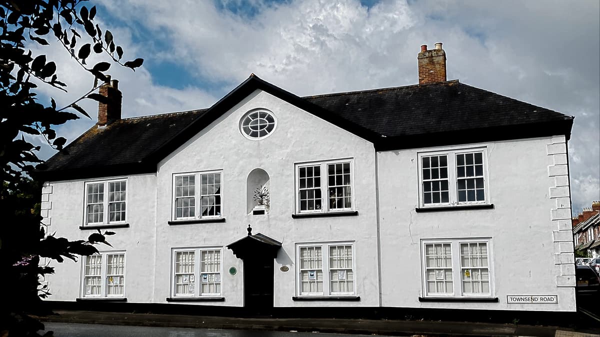 Artists exhibit in historic Townsend House, Minehead, for Somerset Art